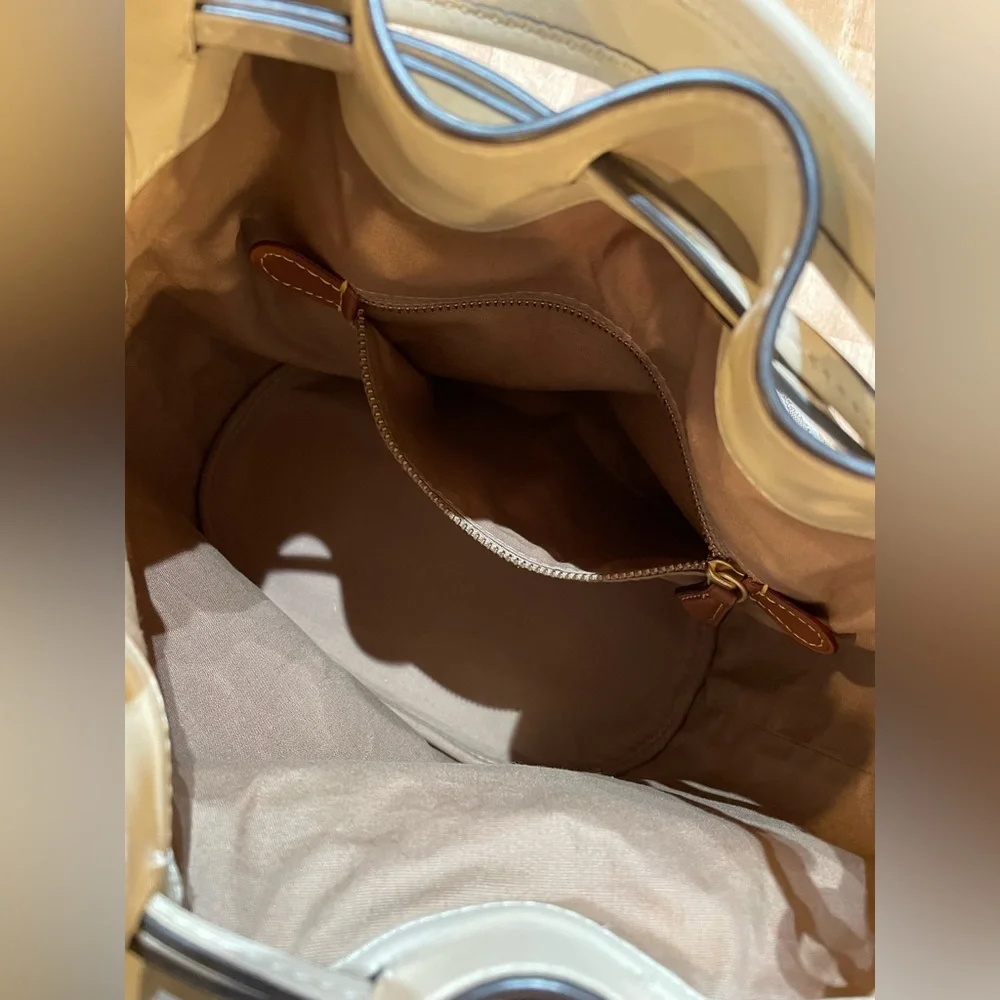 ✨SOLD✨ Coach Field Bucket Bag In Signature Jacquard - Picture 5 of 6